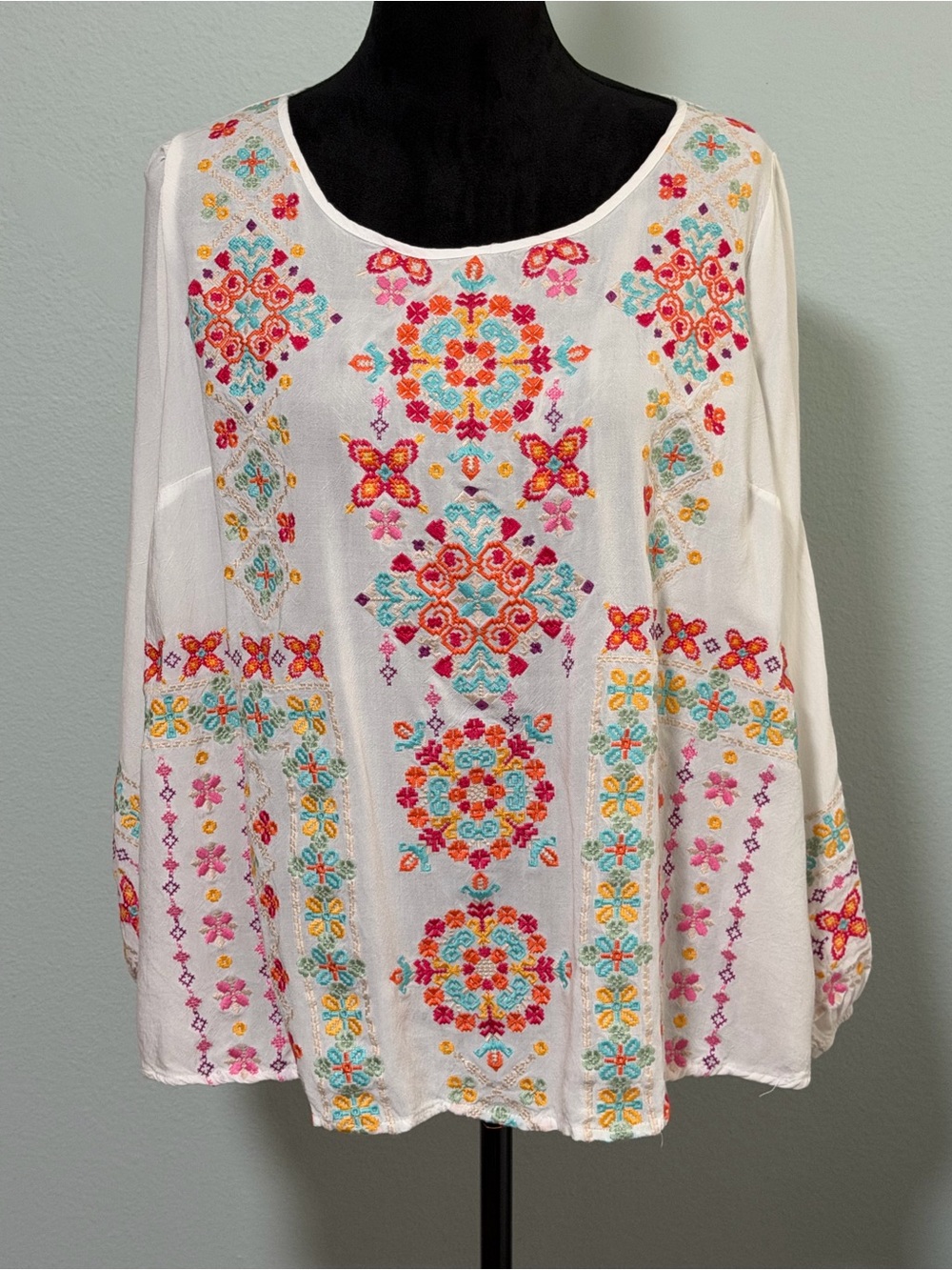 SAVANNA JANE Long Sleeve Embroidered Blouse - XL